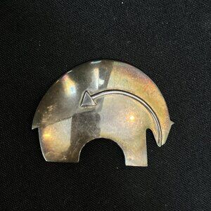 Sterling Silver Navajo Heart Line Tribal Spirit Bear Pin Brooch